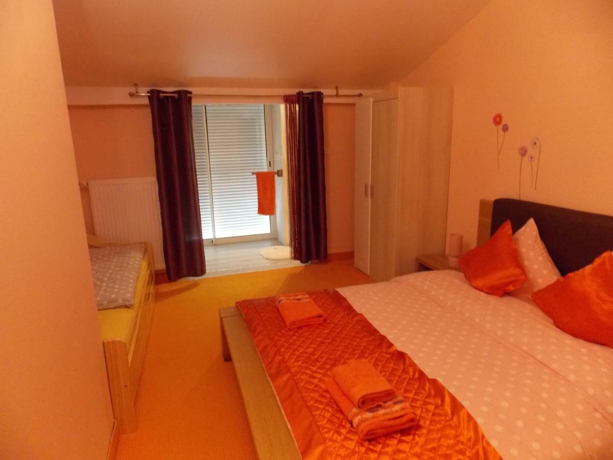 Country house Le Petit Breuil Verteillac